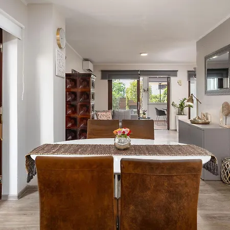 Exquisites Mit Privatem Garten, Liegen, Kinderstuhl, Waschmaschine - Nur 700 Meter Zum Prázdninový dům