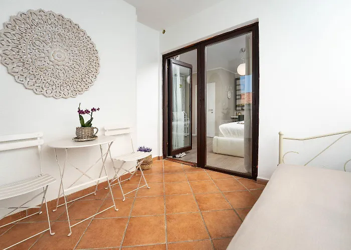 度假居 Exquisites Mit Privatem Garten, Liegen, Kinderstuhl, Waschmaschine - Nur 700 Meter Zum *