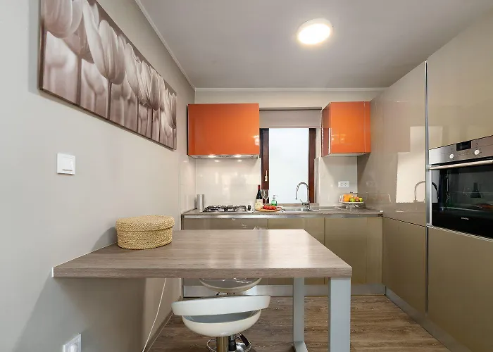 Exquisites Mit Privatem Garten, Liegen, Kinderstuhl, Waschmaschine - Nur 700 Meter Zum Feriehus *