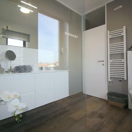 度假居 Exquisites Mit Privatem Garten, Liegen, Kinderstuhl, Waschmaschine - Nur 700 Meter Zum *